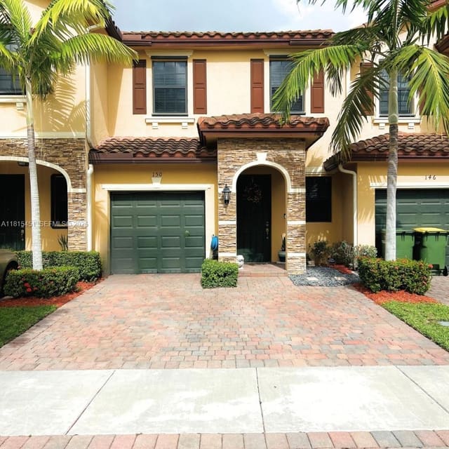 150 SE 34th Terrace, sold in Baywinds Of Dominica And, Homestead, FL