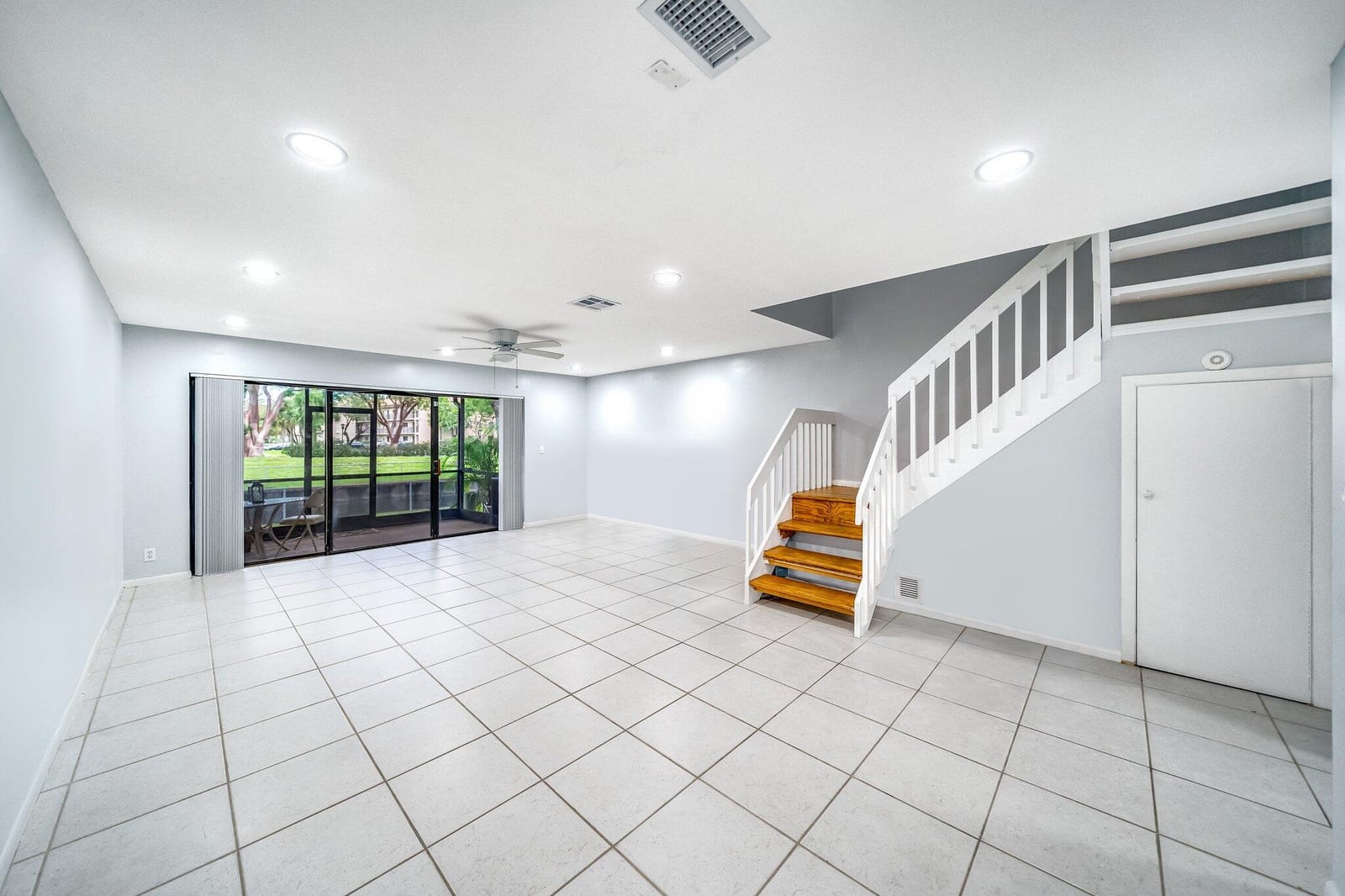 4919 NW 82nd Avenue 804, Lauderhill, FL 33351 photo 18