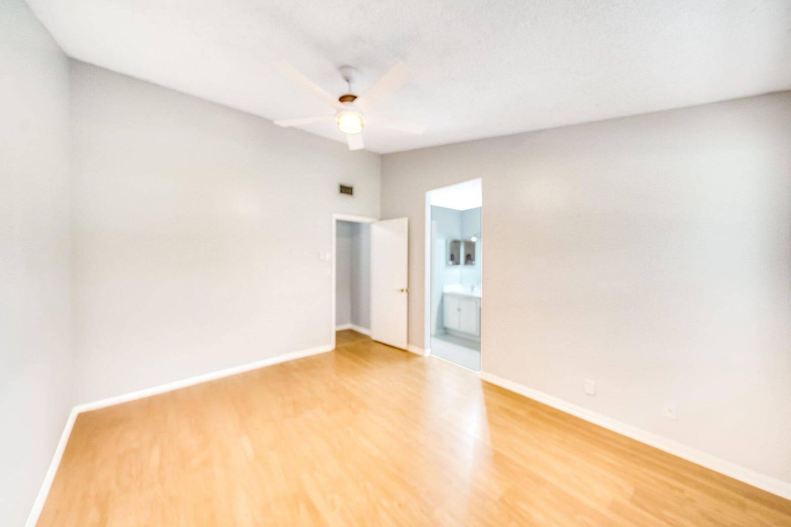 4919 NW 82nd Avenue 804, Lauderhill, FL 33351 photo 26
