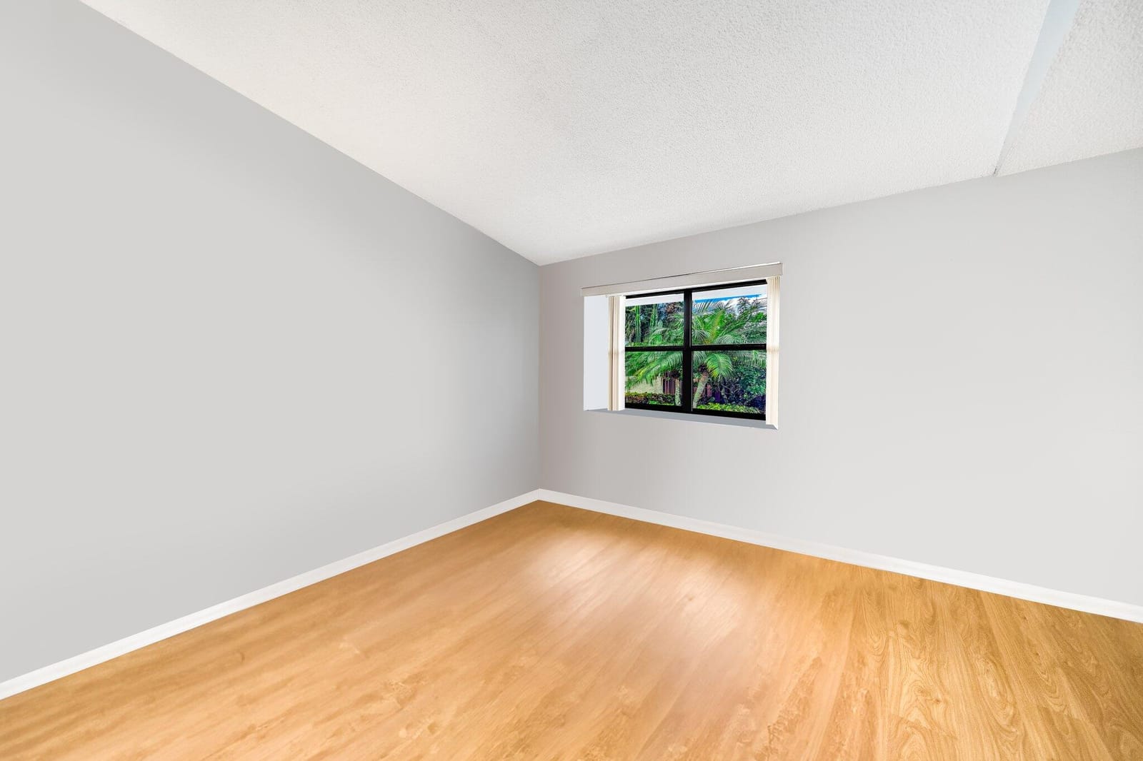4919 NW 82nd Avenue 804, Lauderhill, FL 33351 photo 30