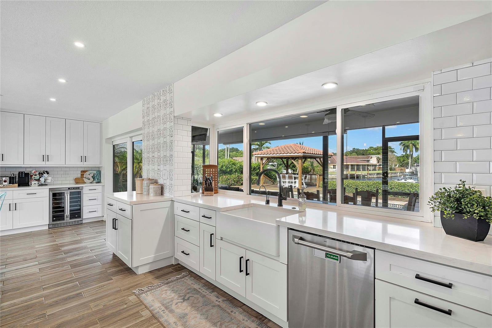 1960 SW 56th Avenue, Plantation, FL 33317 photo 9
