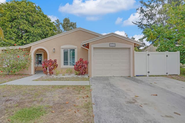4641 Wadita Ka Way, sold in North Landing, West Palm Beach, FL
