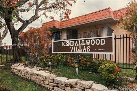 10411 SW 108th Avenue 153, sold in Kendallwood Villas, Miami, FL