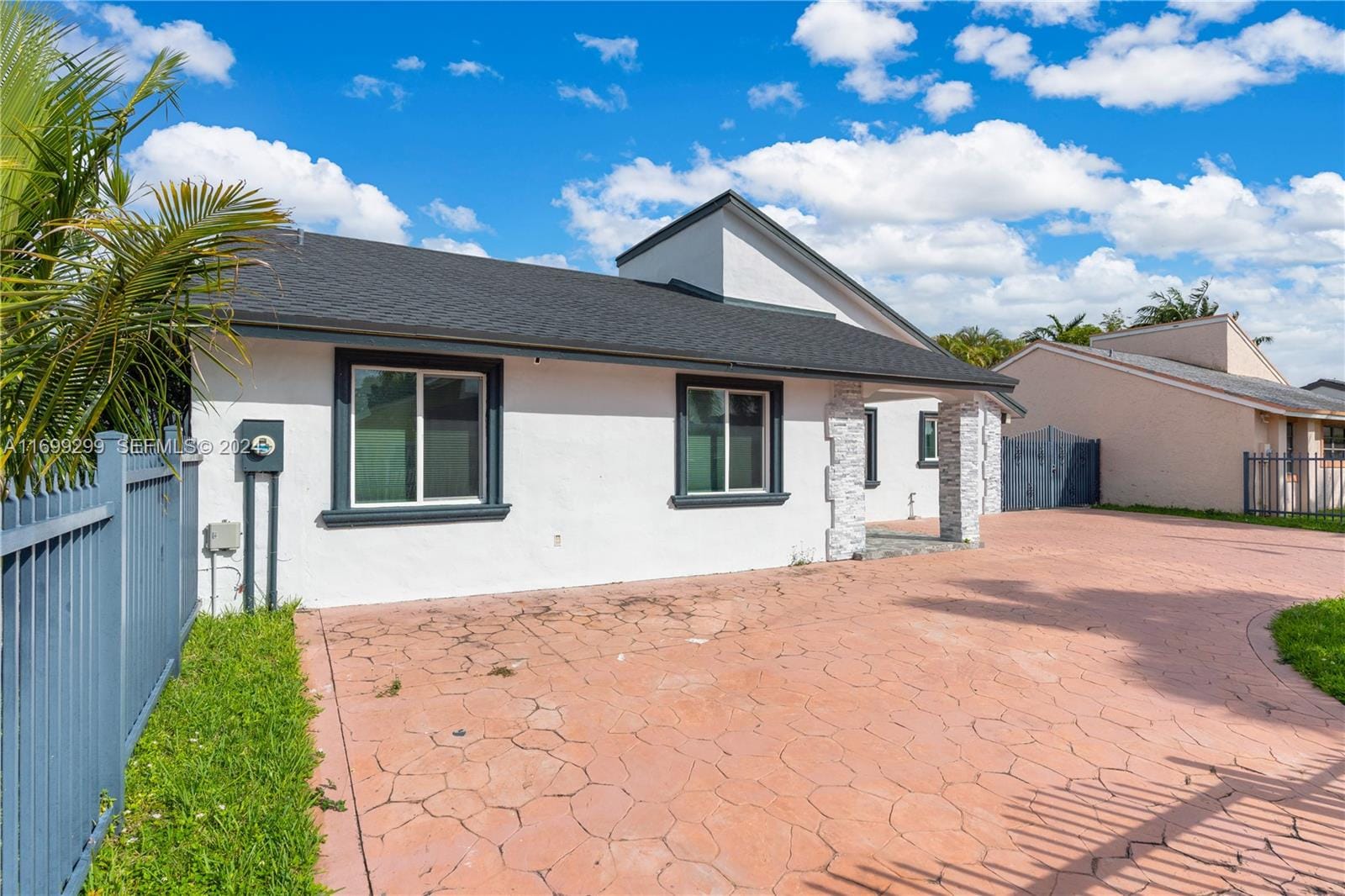 12415 SW 207th Terrace, Miami, FL 33177 photo 2