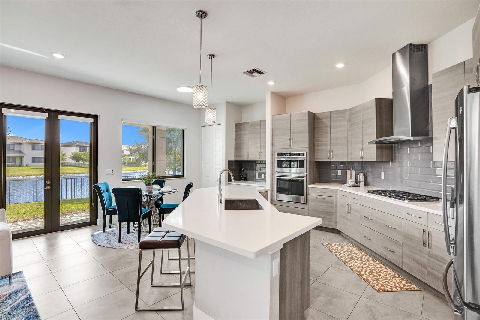 10480 Waves Way, Parkland, FL 33076