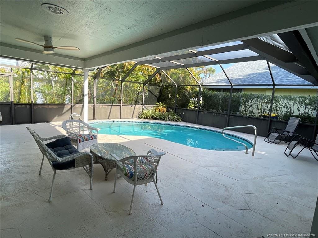 4060 NE Breakwater Drive — photo 4