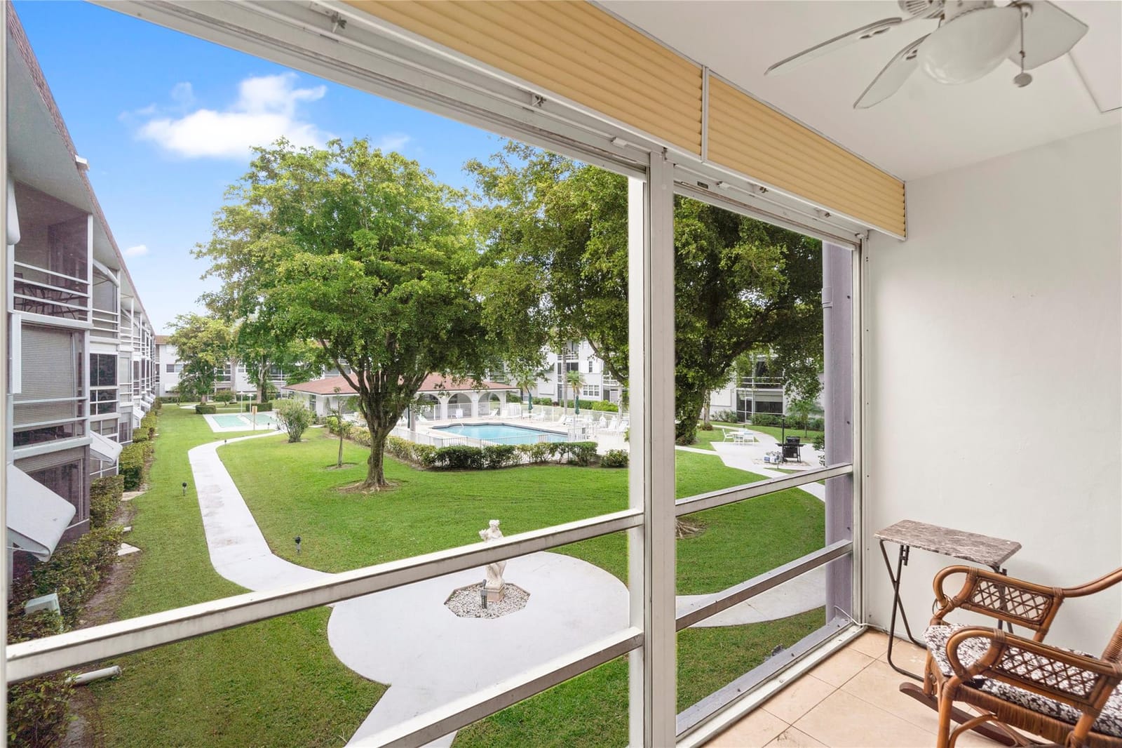 1040 SE 4th Avenue 229, Deerfield Beach, FL 33441 photo 3