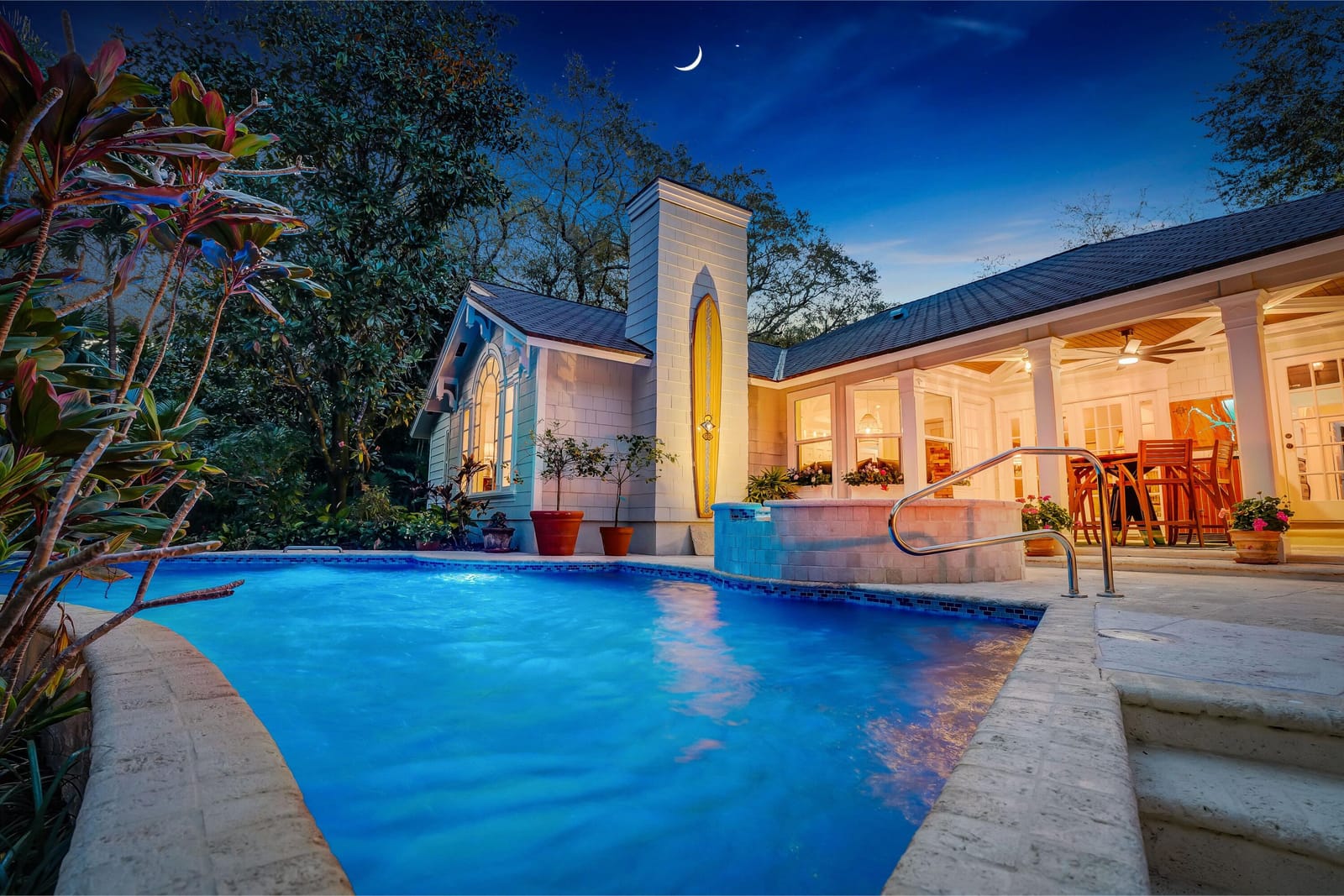 6000 Eagles Nest Drive — photo 2