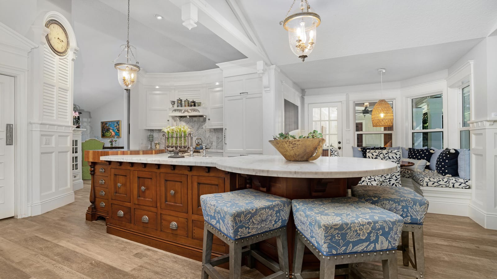 6000 Eagles Nest Drive — photo 11