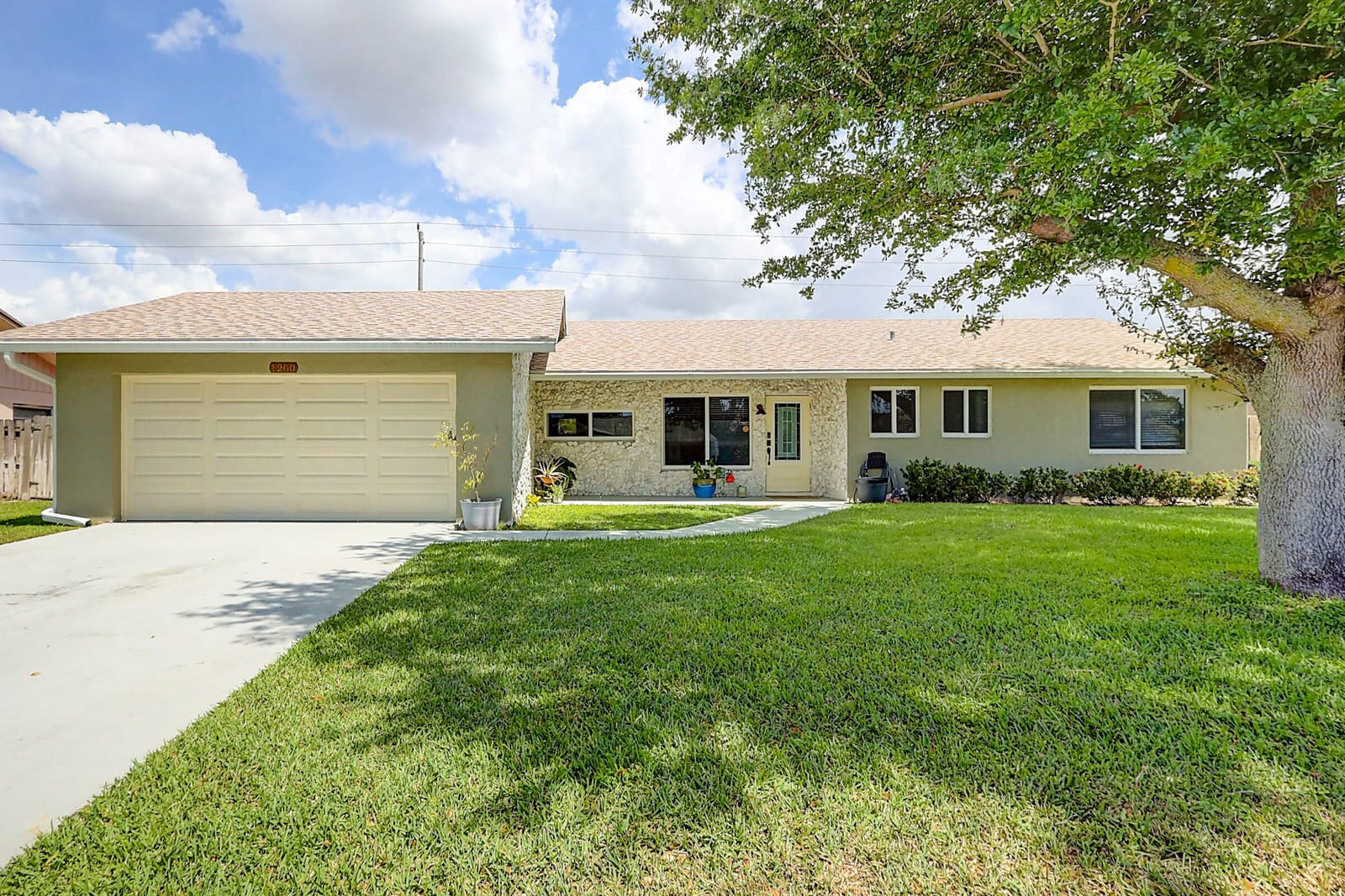 1200 Rowayton Circle, Wellington, FL 33414