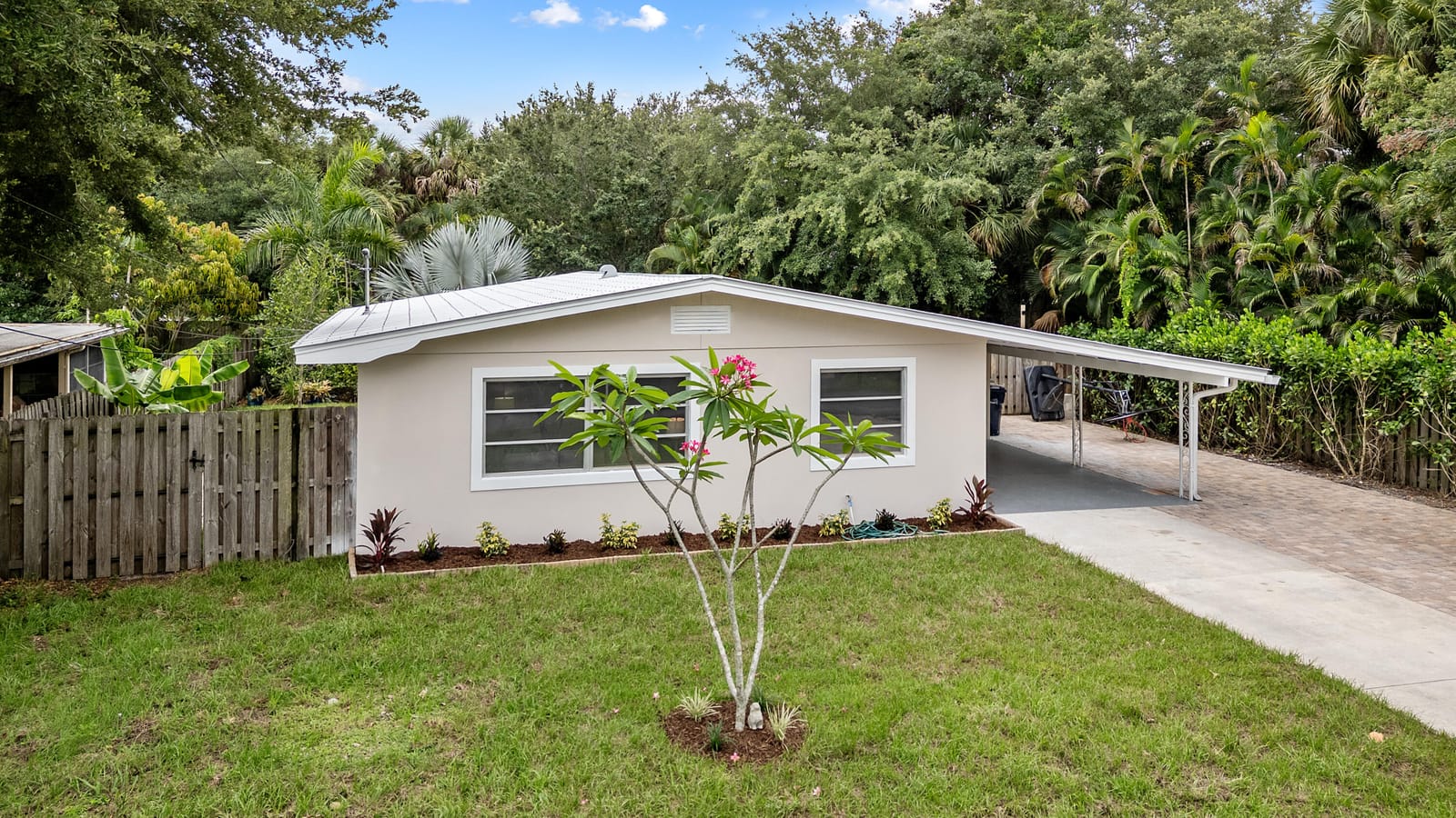 709 SW Bryant Avenue, Stuart, FL 34994