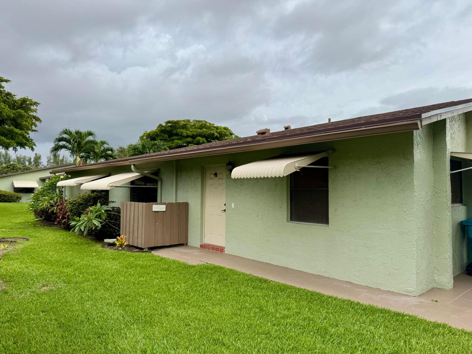 1710 Palmland Drive — photo 3