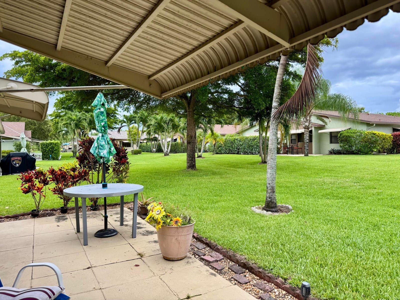1710 Palmland Drive — photo 5