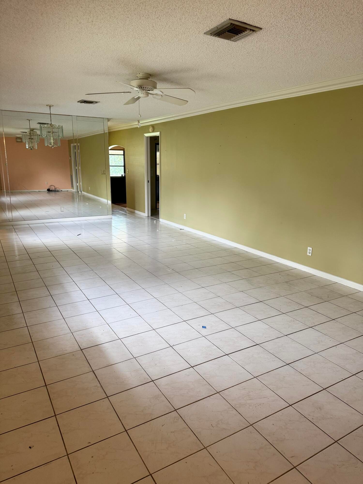 1710 Palmland Drive — photo 8
