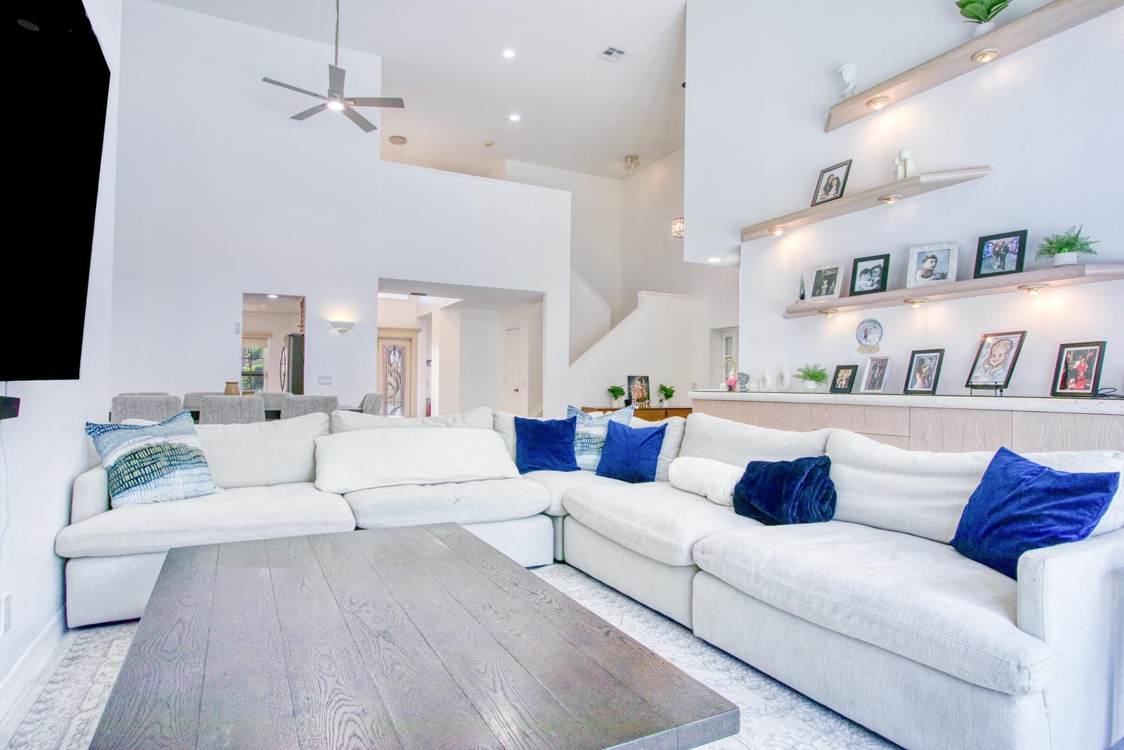 10341 Buena Ventura Drive — photo 11