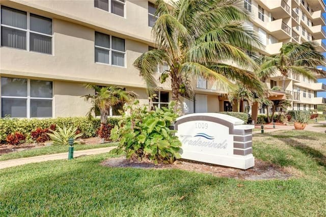 1009 N Ocean Boulevard 104, sold in Tradewinds Pompano Beach, Pompano Beach, FL
