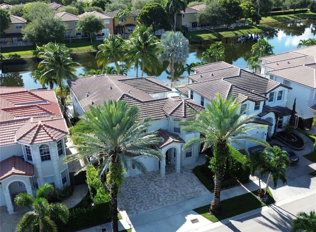 8389 NW 115th Court, sold in Islands At Doral Northwes, Doral, FL