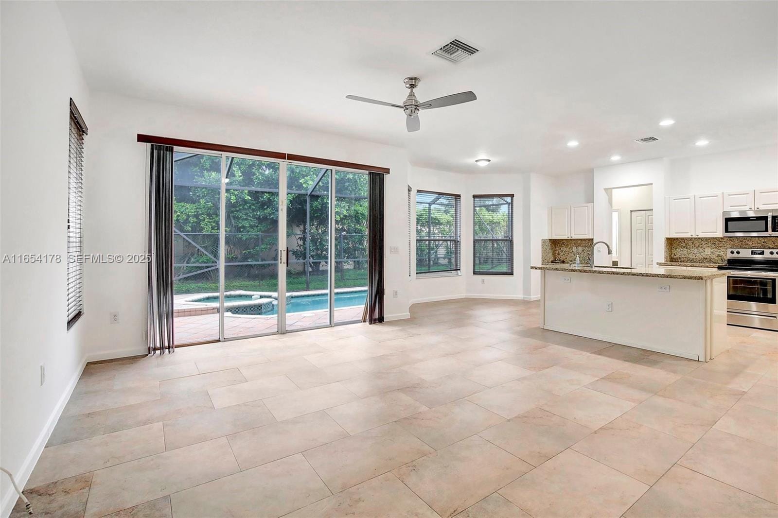 15421 SW 18th Street, Miramar, FL 33027 photo 12