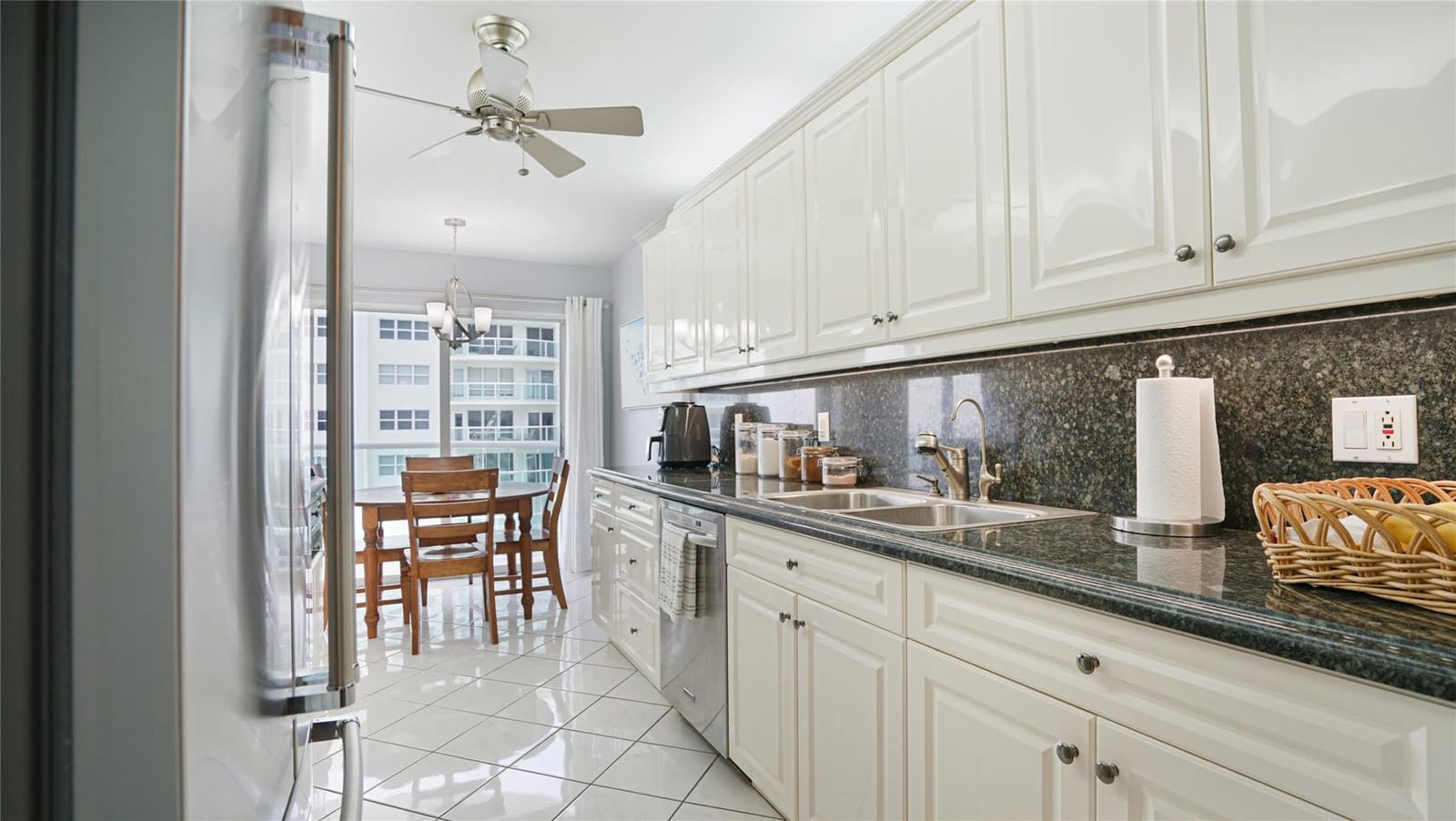 3410 Galt Ocean Drive 1704 N — photo 12