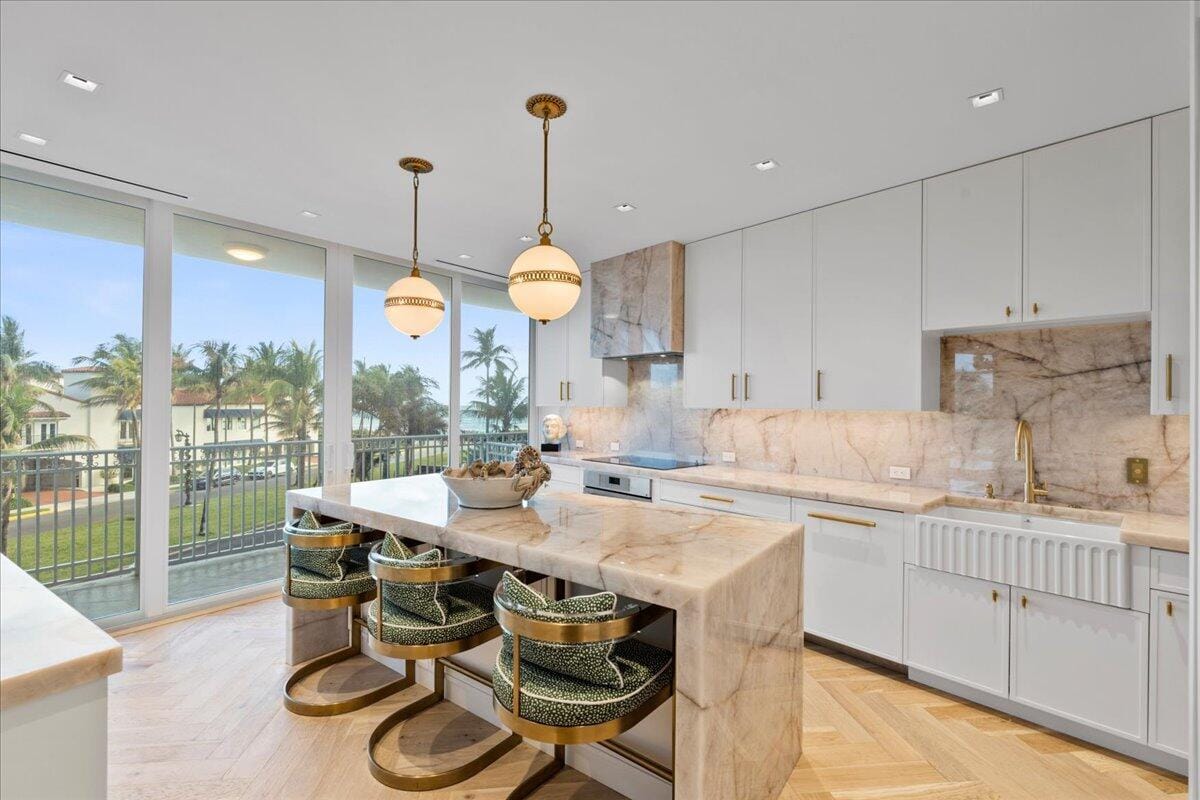 100 Royal Palm Way G3, Palm Beach, FL 33480