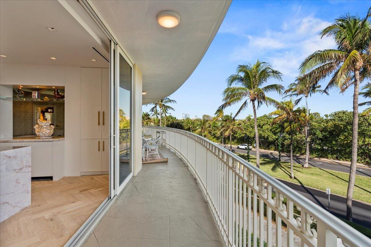 100 Royal Palm Way G3, Palm Beach, FL 33480 photo 3