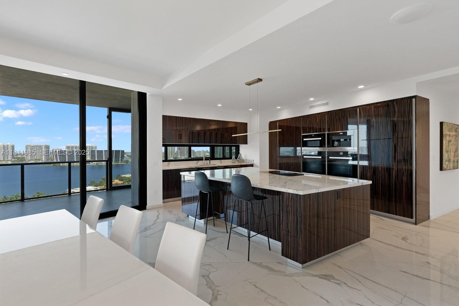 18555 Collins Avenue 1703, Sunny Isles Beach, FL 33160 photo 12