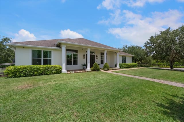 19986 Black Falcon Road, sold in Deer Run, Loxahatchee, FL