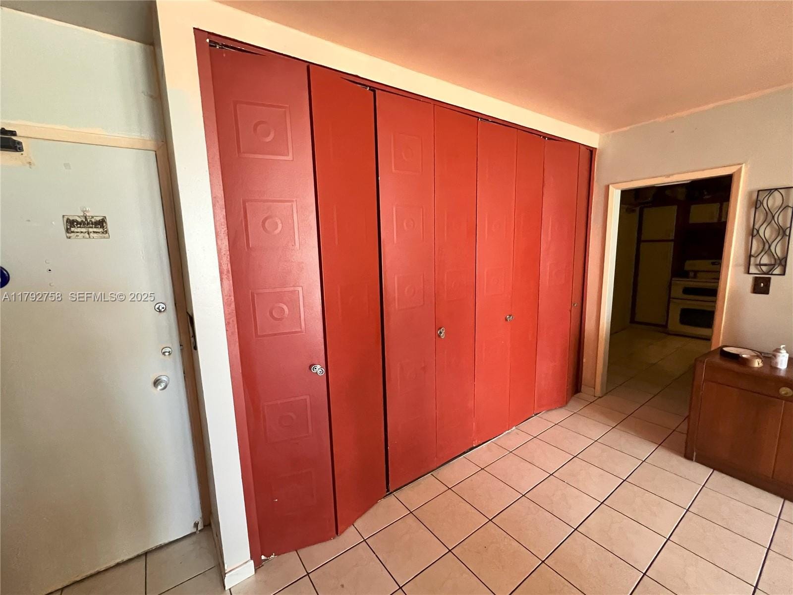 5005 Collins Avenue 214, Miami Beach, FL 33140 photo 8