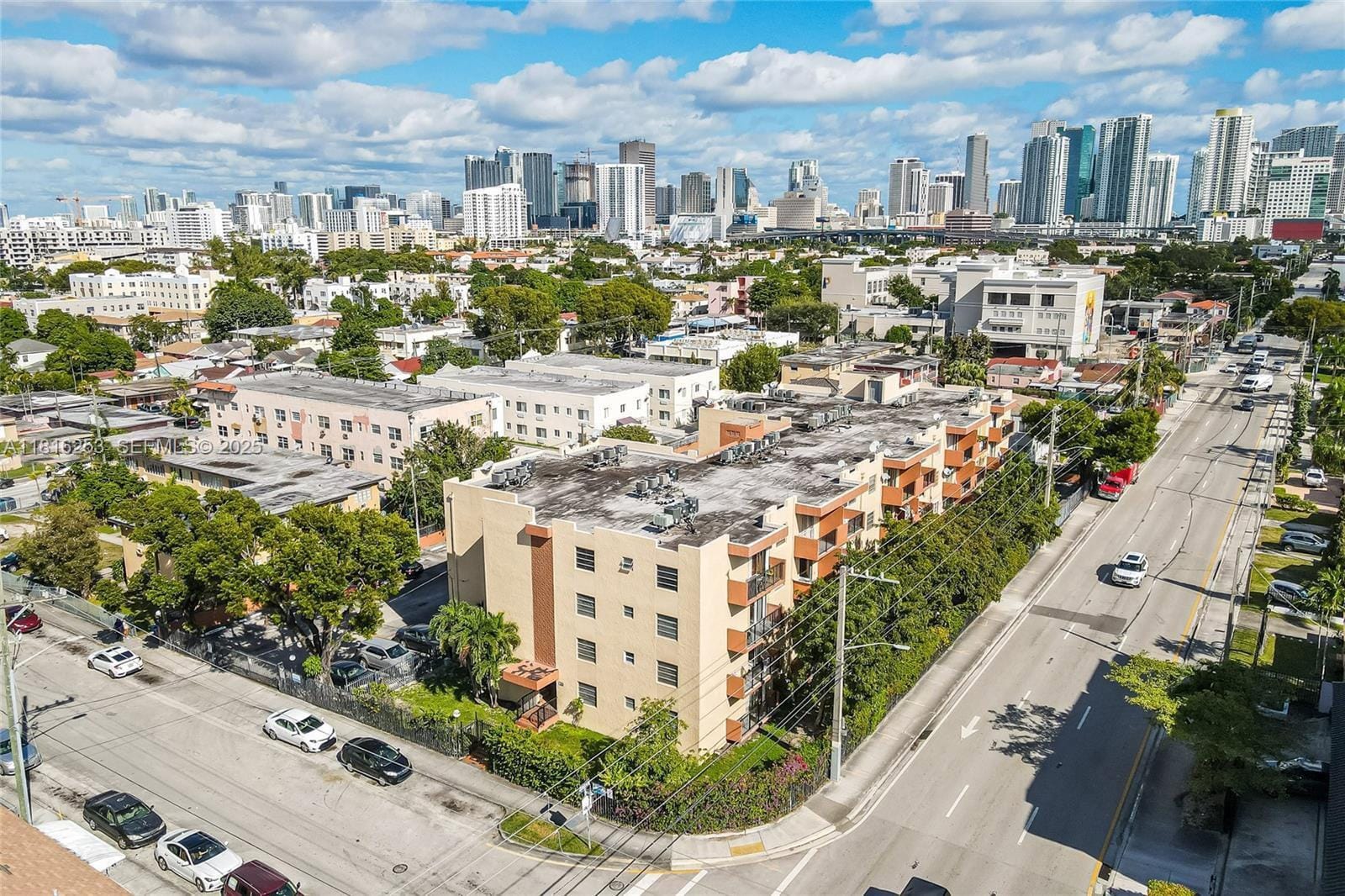 677 SW 9th Avenue 309, Miami, FL 33130