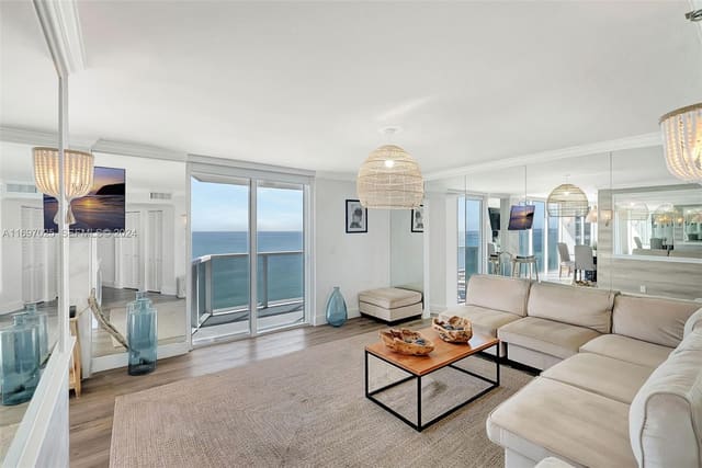 2401 Collins Avenue 1902, Miami Beach, FL 33140