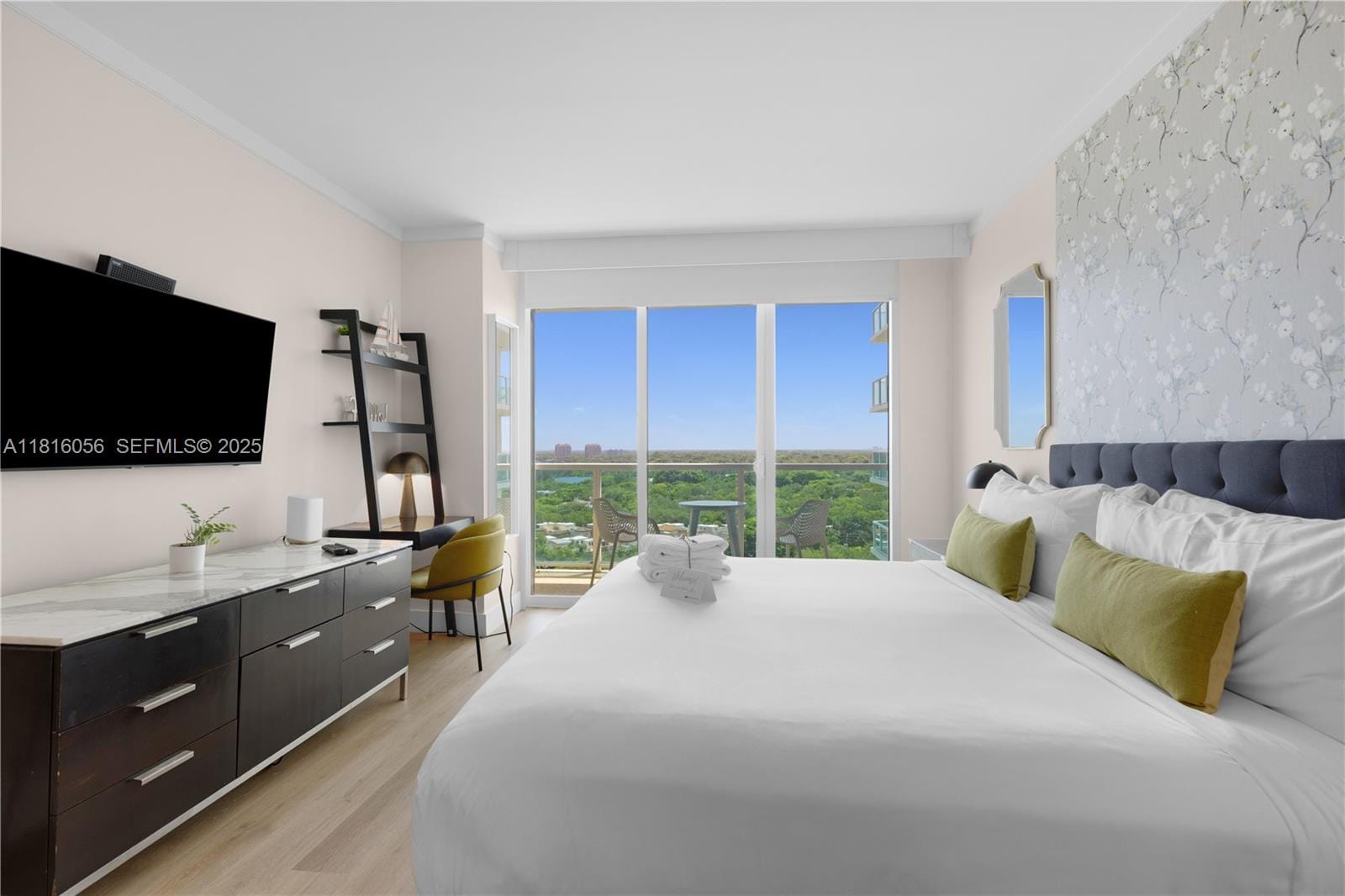 2889 Mcfarlane Road 1504, Miami, FL 33133 photo 13