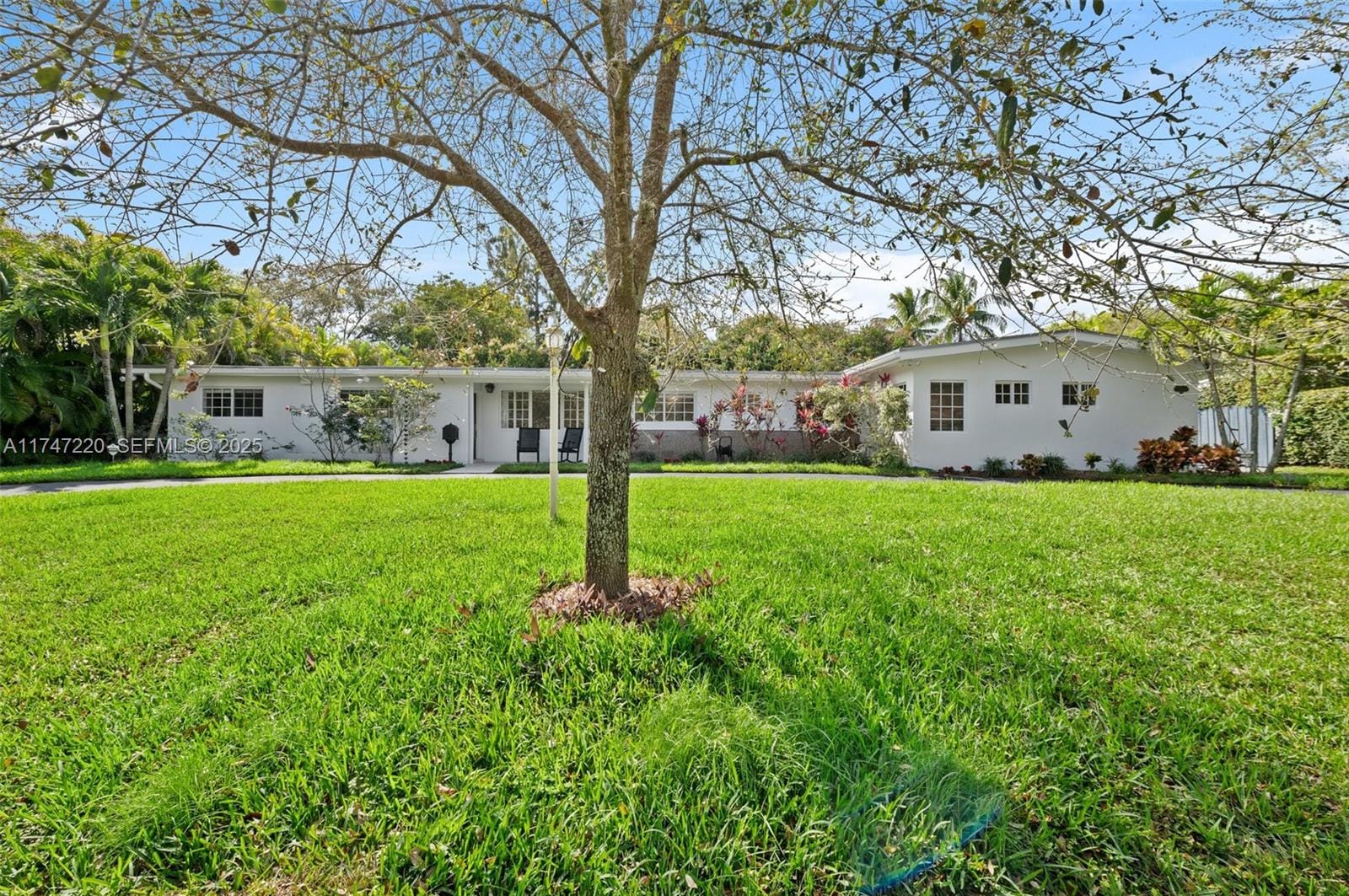 7420 SW 125th Street — photo 2