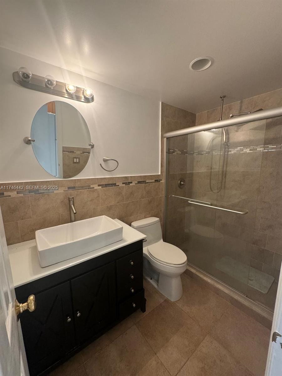 3642 NE 171st Street 306, North Miami Beach, FL 33160 photo 12