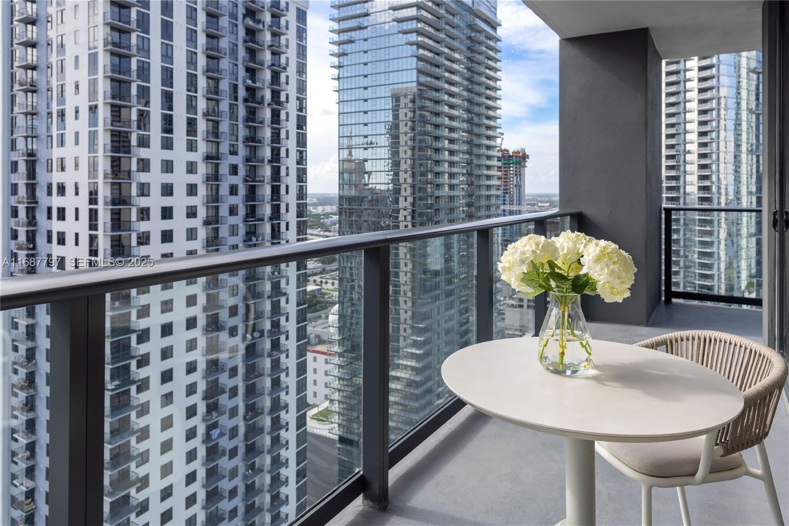 159 NE 6th Street 3002, Miami, FL 33132, Miami