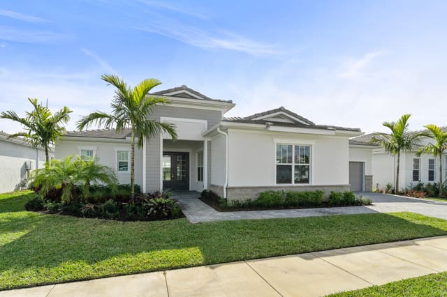 10647 SW Vineyard Drive, Port St. Lucie, FL 34987