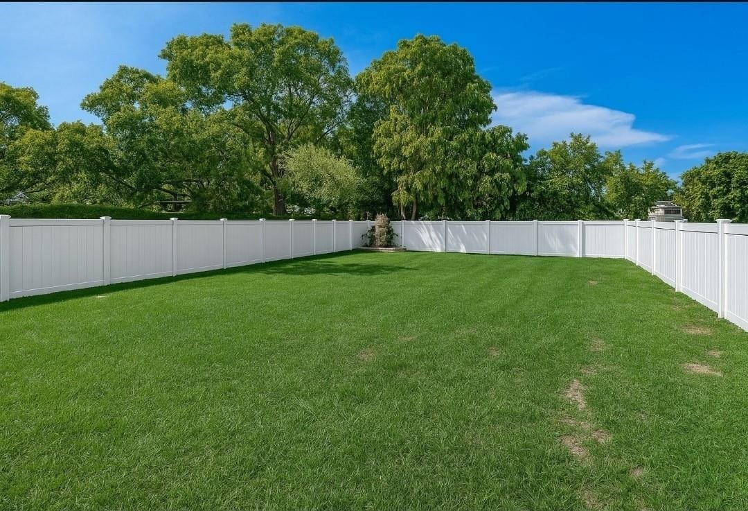 2431 Grant Street — photo 2