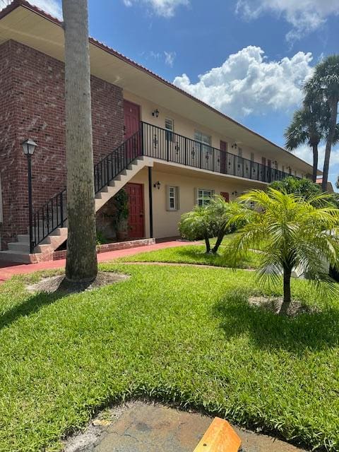 1947 SW Palm City Road G, sold in King Mountain Condo (Aka Monterey Yacht & Country, Stuart, FL