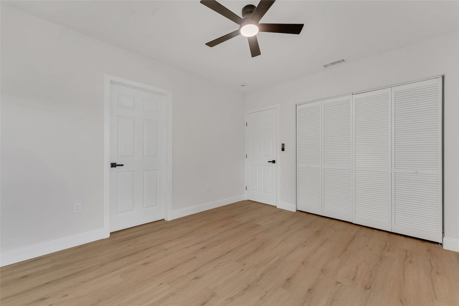 621 Latona Avenue, Lake Worth Beach, FL 33460 photo 13