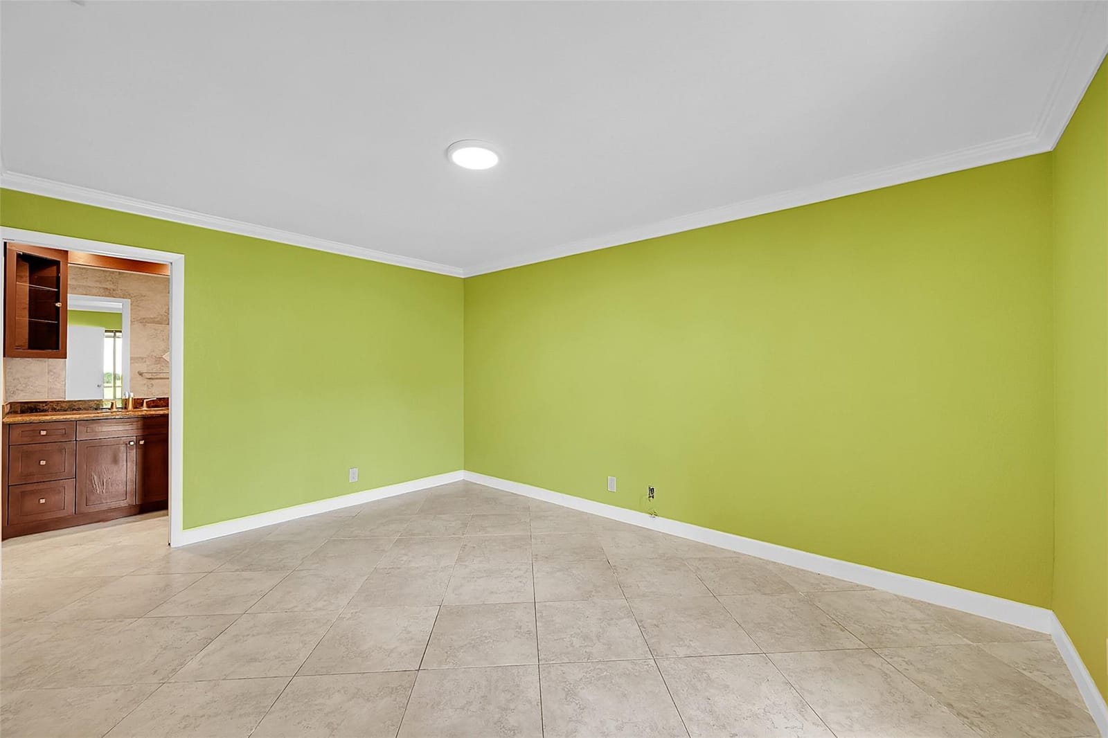 3841 NW 35th Street 1521 — photo 3