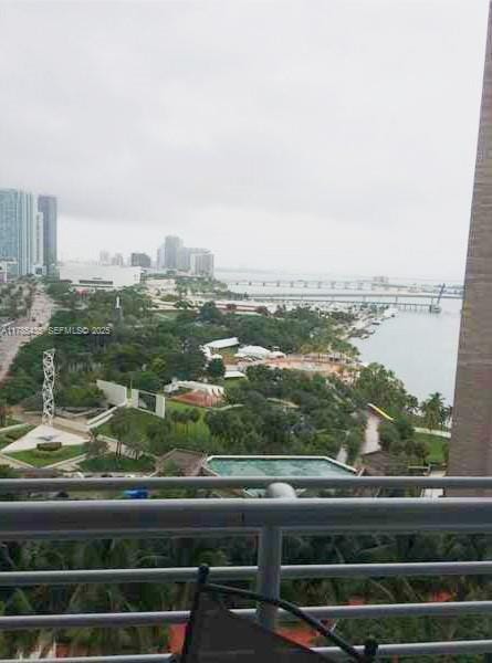 325 S Biscayne Boulevard 2122, Miami, FL 33131