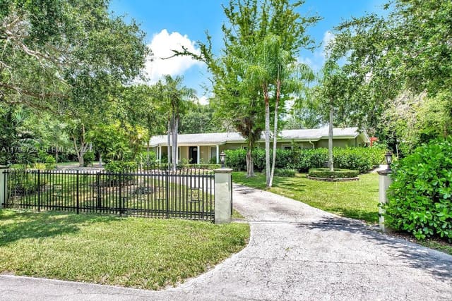 6551 SW 126th Street, sold in Hallmark Heights Estates, Pinecrest, FL