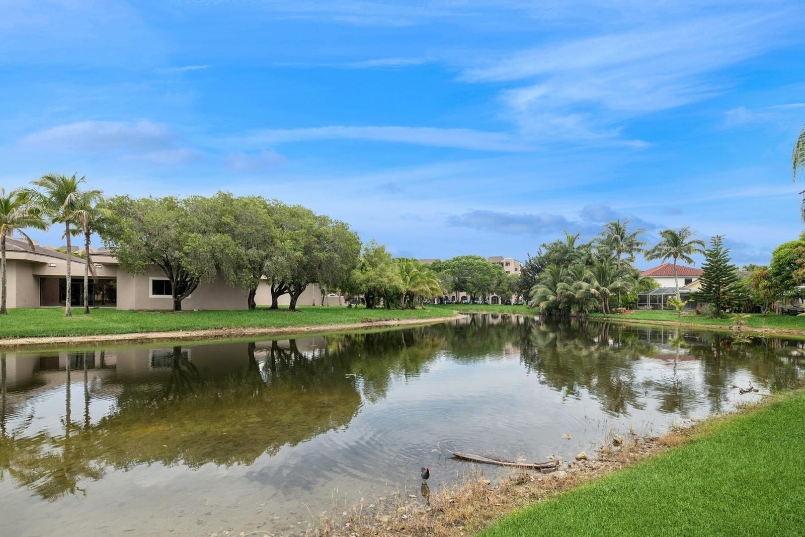 64 Gables Boulevard, Weston, FL 33326 photo 2