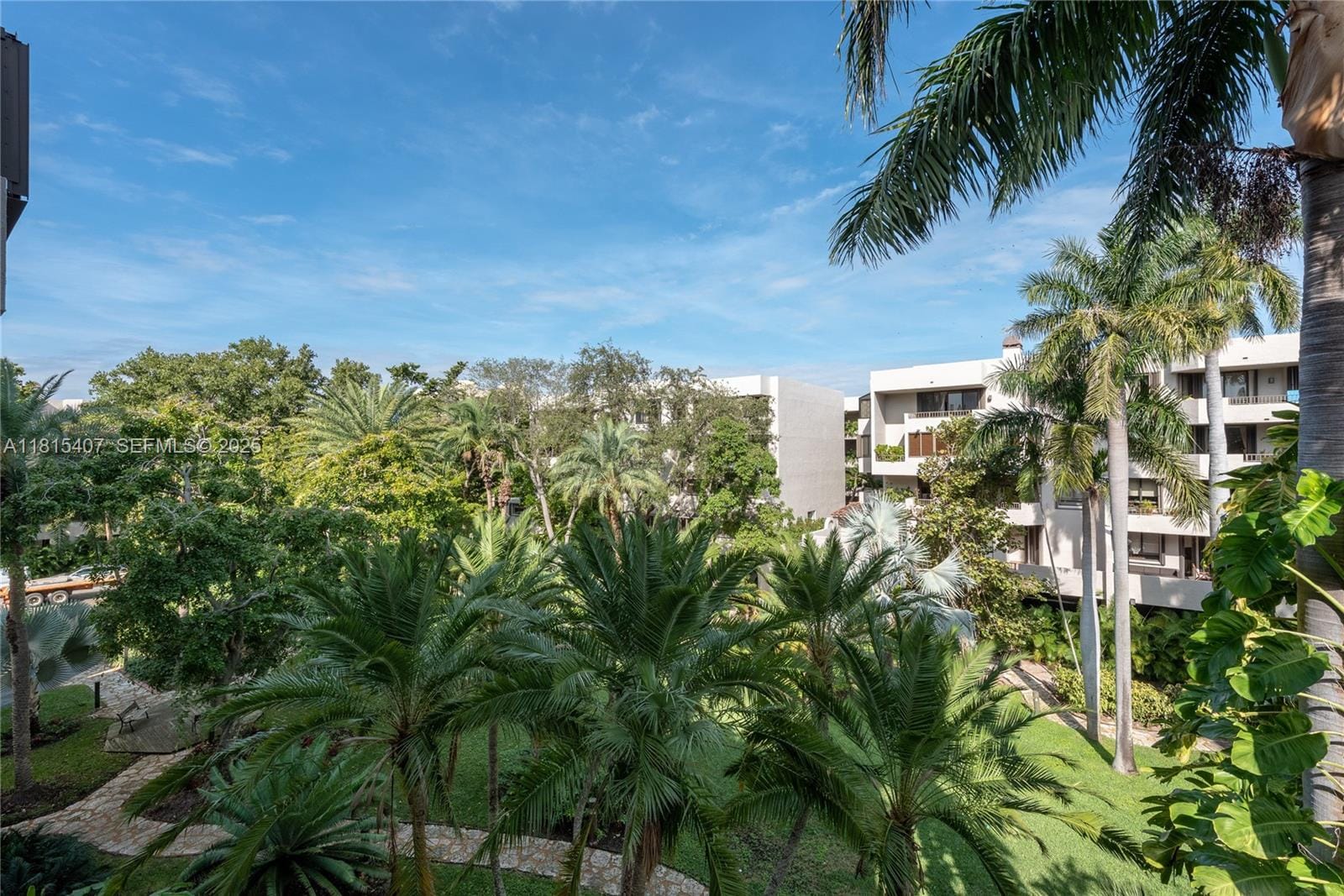 181 Crandon Boulevard 306, Key Biscayne, FL 33149 photo 4