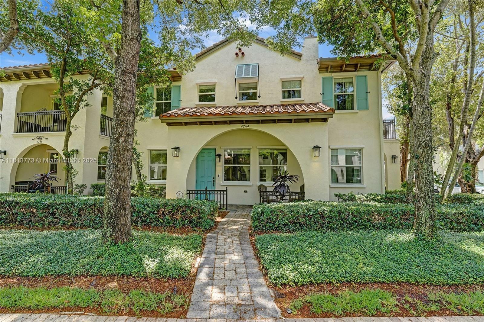 4284 Cascada Circle, Cooper City, FL 33024