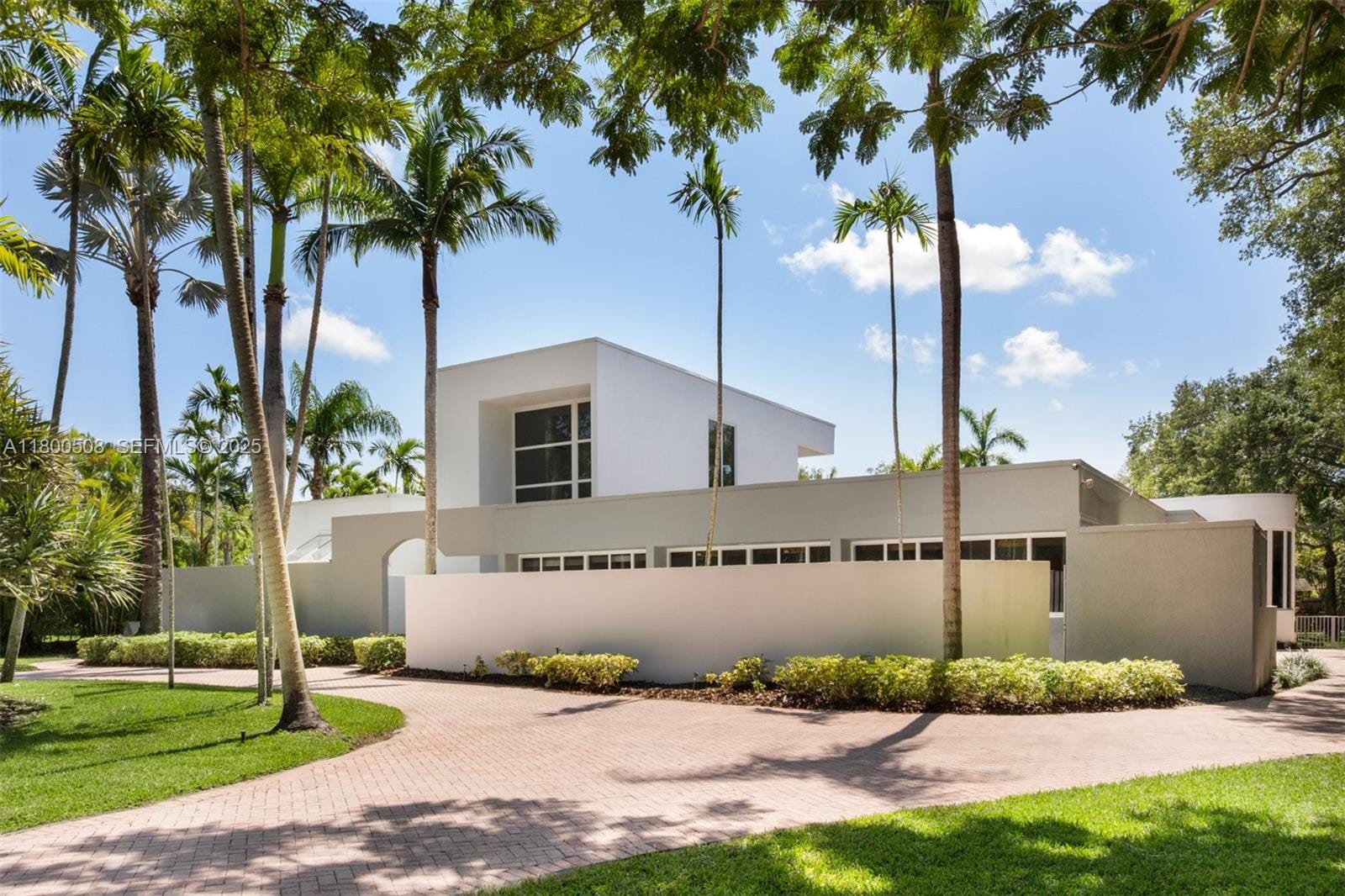 9500 SW 60th Court, Pinecrest, FL 33156