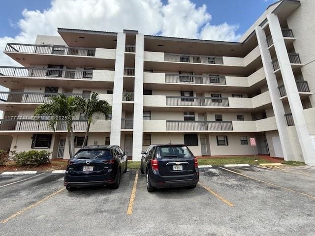 8881 Fontainebleau Boulevard 204, sold in Pine Lake Village Condo, Miami, FL