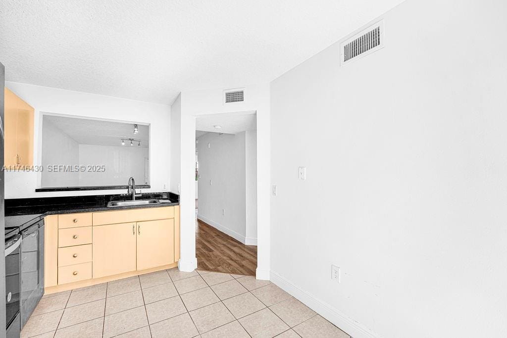 3505 Briar Bay Boulevard 104, West Palm Beach, FL 33411 photo 23