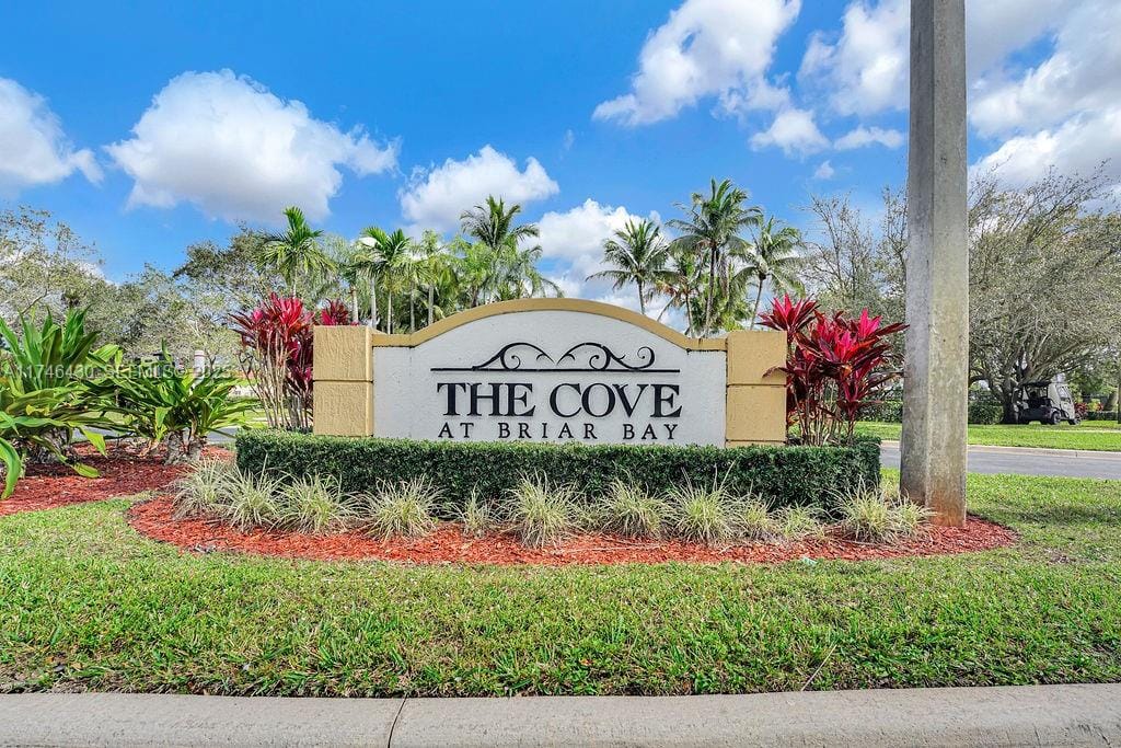 3505 Briar Bay Boulevard 104, West Palm Beach, FL 33411 photo 29