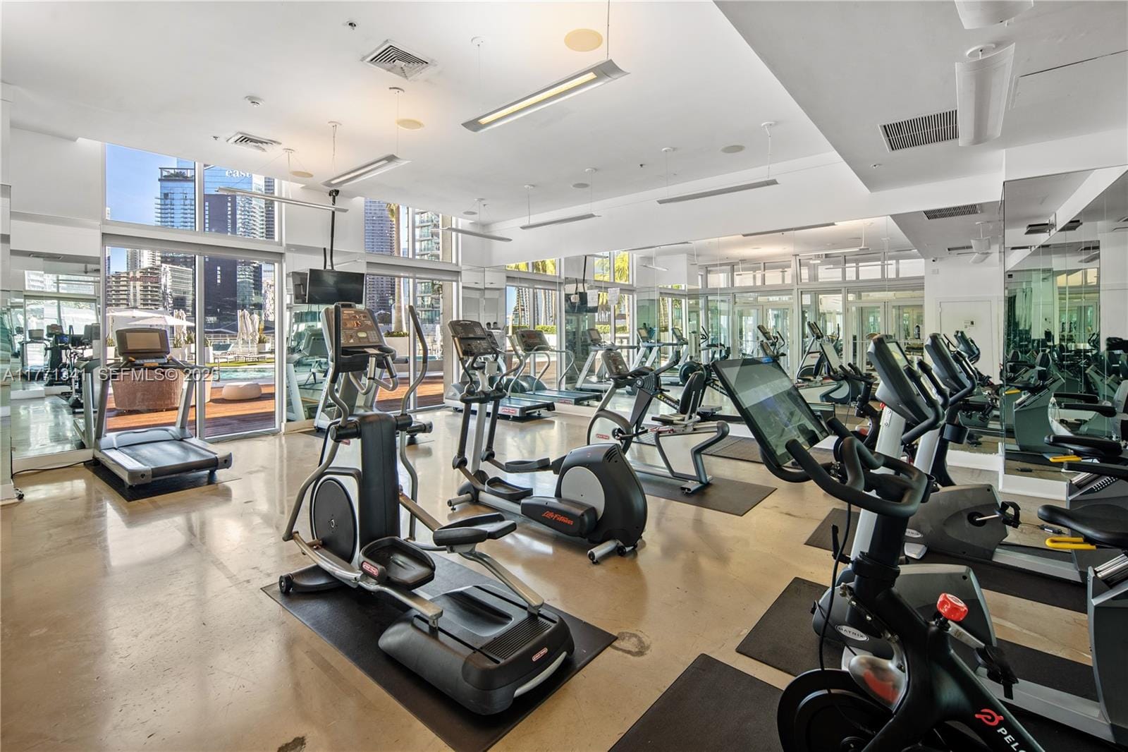 90 SW 3rd Street 4103, Miami, FL 33130 photo 23