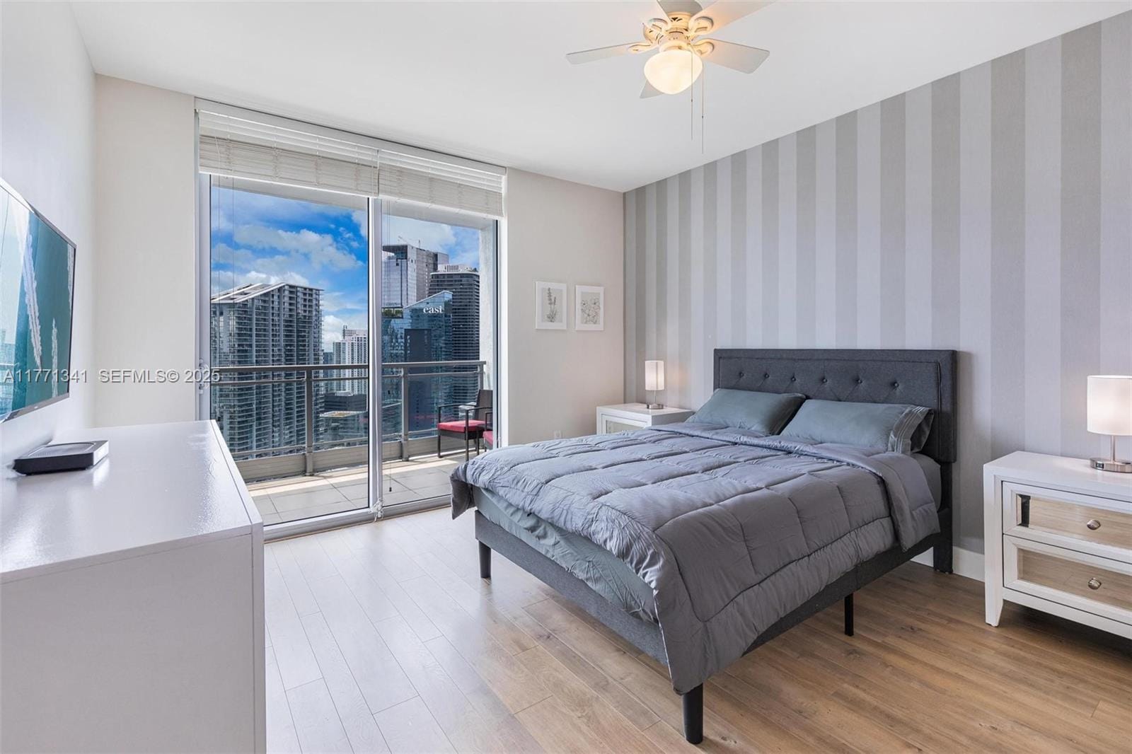 90 SW 3rd Street 4103 — photo 8